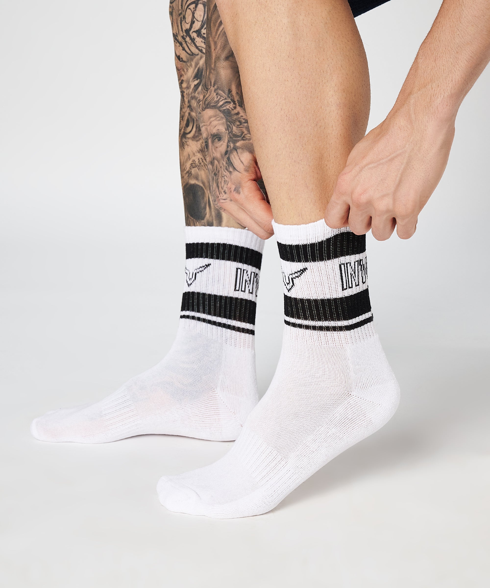 Invincible Set of 3 MID Length Socks