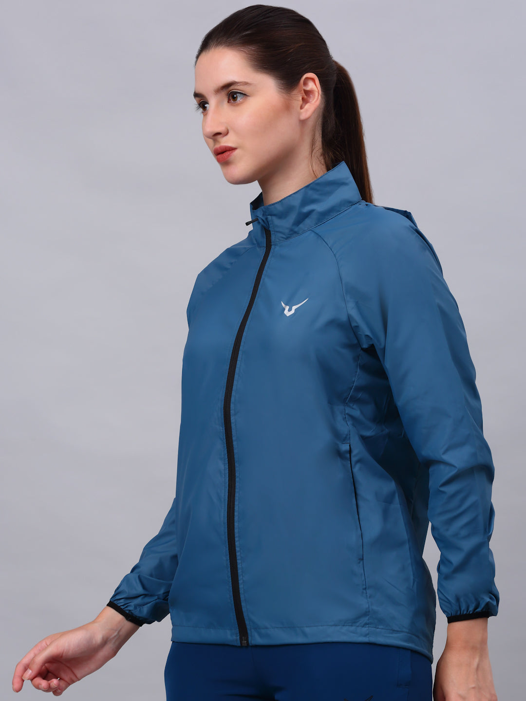 Invincible Women's Wind Runner Outdoor Jacket