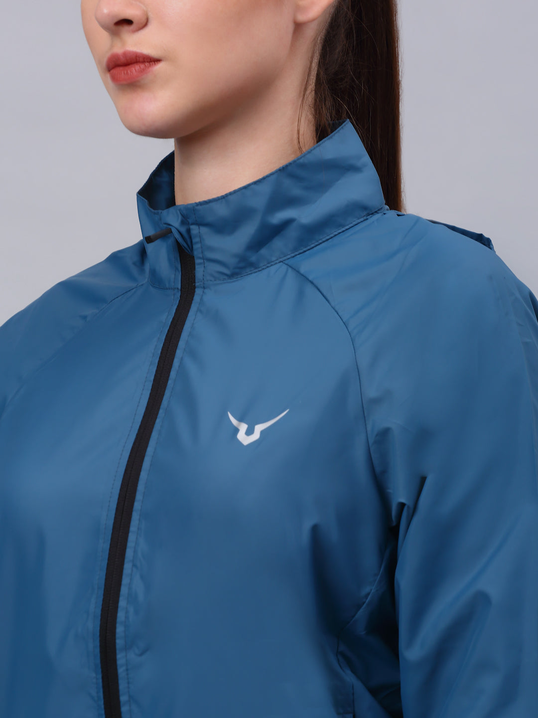 Invincible Women's Wind Runner Outdoor Jacket