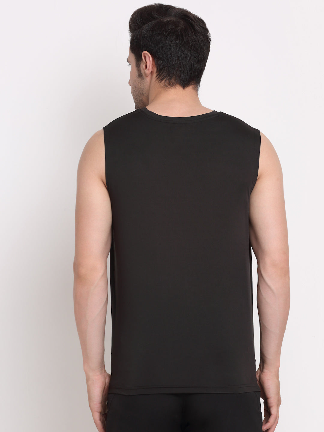 Invincible Men's Sleeveless Tee With Detail