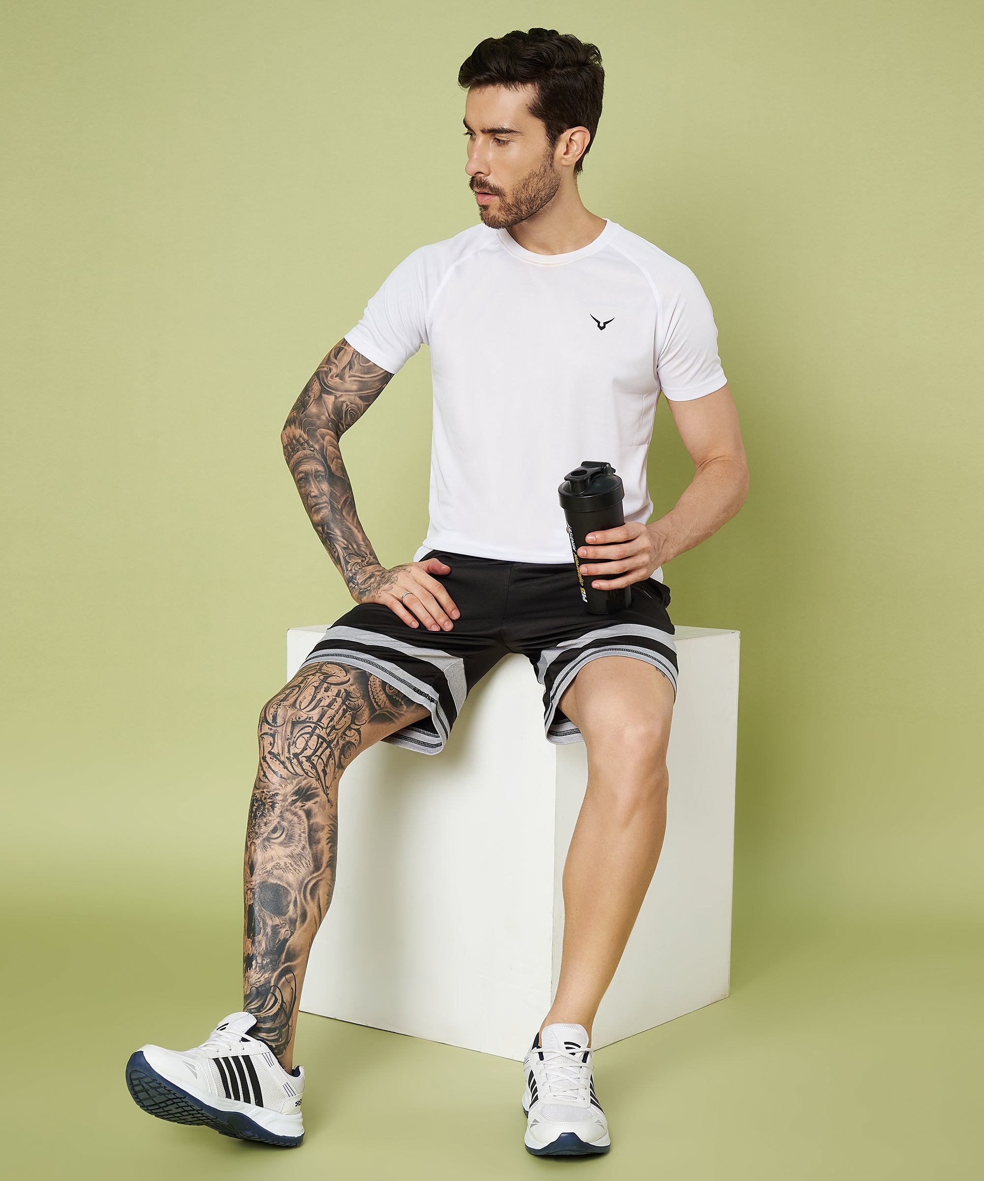 Invincible Men's Loose Fit Shorts