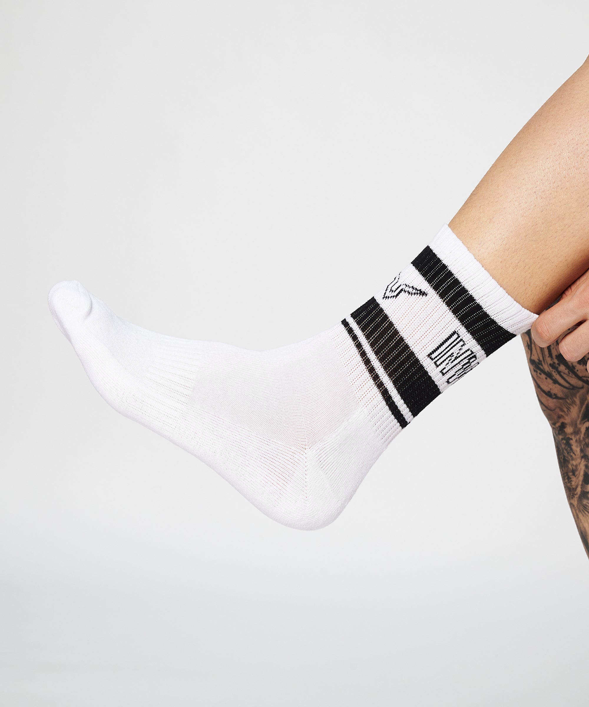 Invincible Set of 3 MID Length Socks