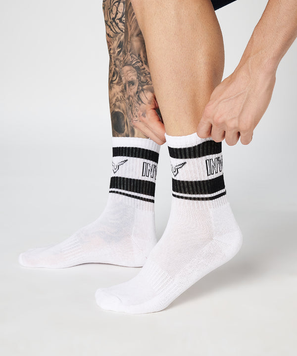 Invincible Set of 3 MID Length Socks