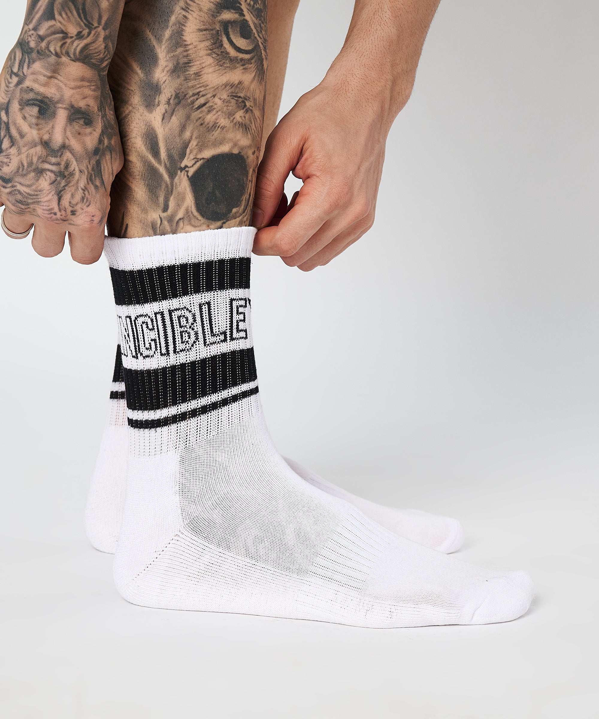 Invincible Set of 3 MID Length Socks