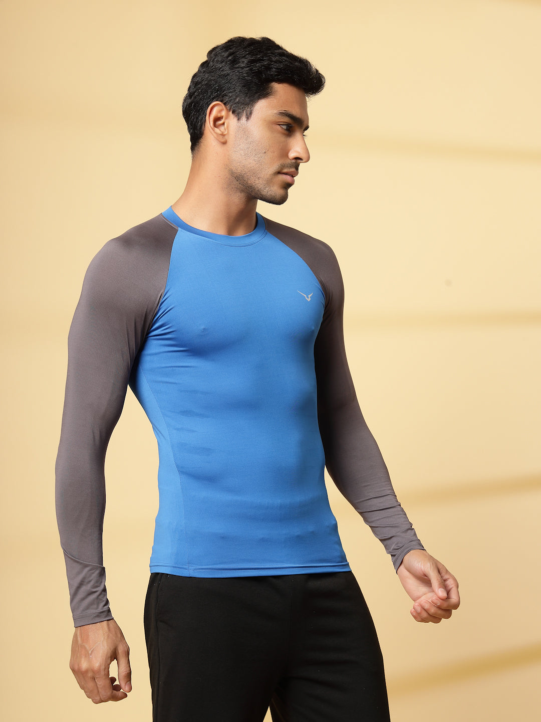 Invincible Men’s Compress Base Layer Long Sleeve Tee