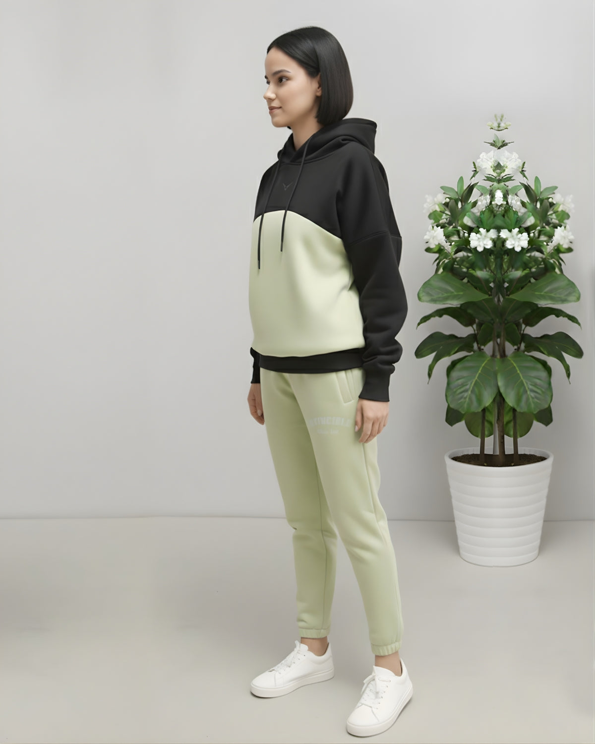 Invincible Women's Color Block Fleece Hoody