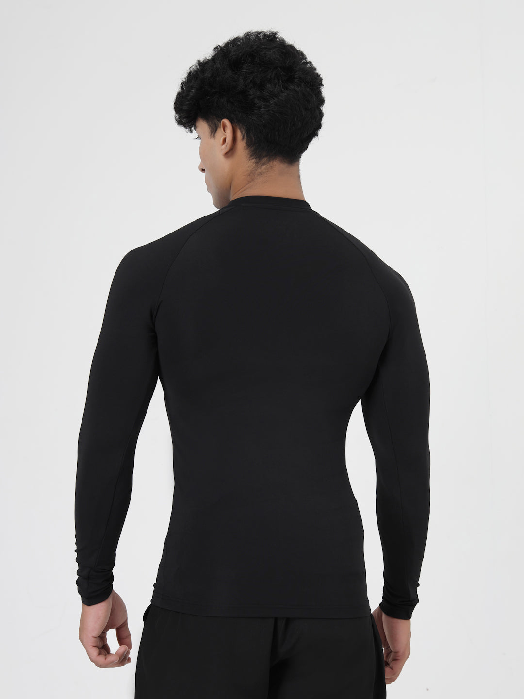 Invincible Men's Long Sleeve Rash Guard