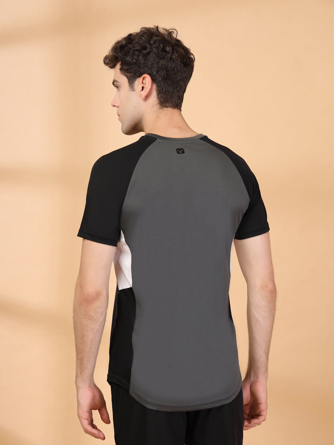 Invincible Men's Color Block Round Neck Tee