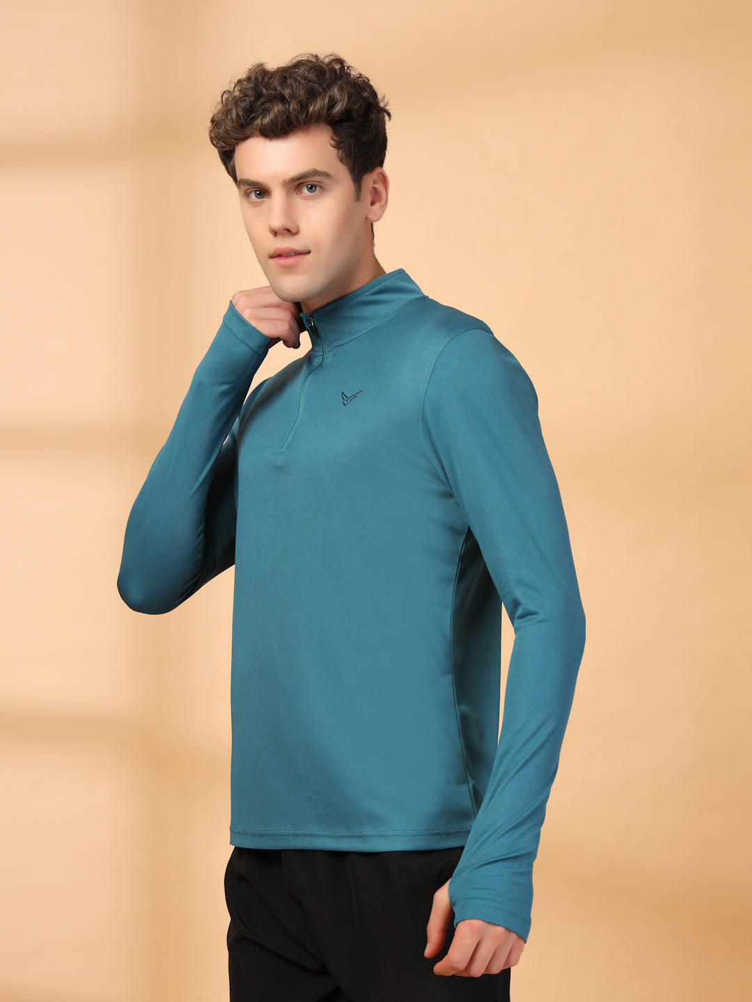 Invincible Men's Quarter Zip Pullover