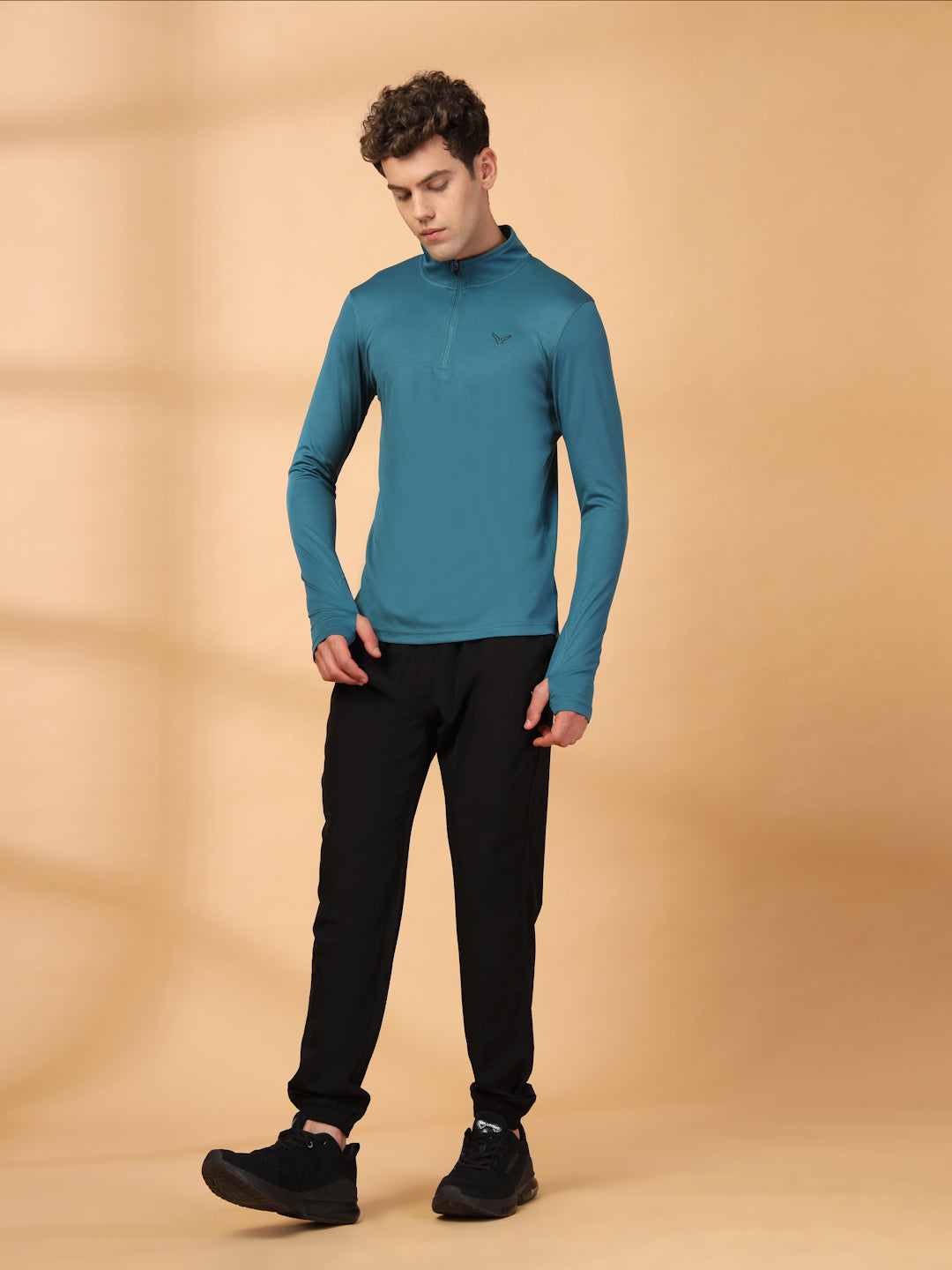 Invincible Men's Quarter Zip Pullover