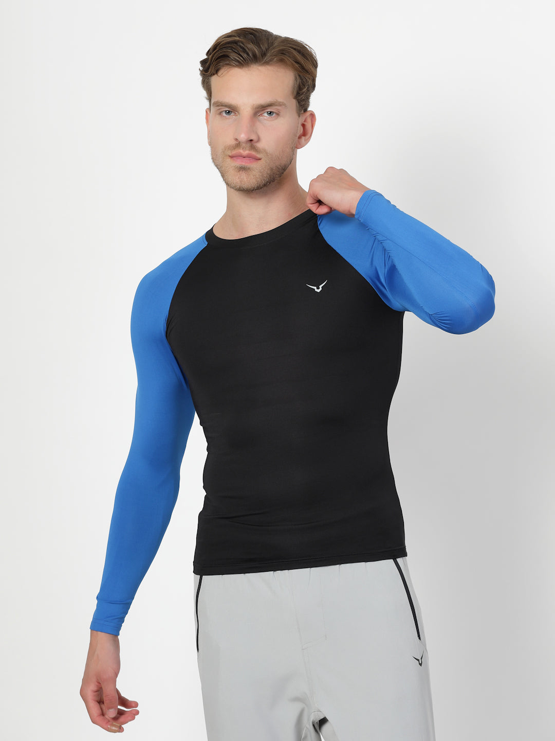 Invincible Men’s Compress Base Layer Long Sleeve Tee