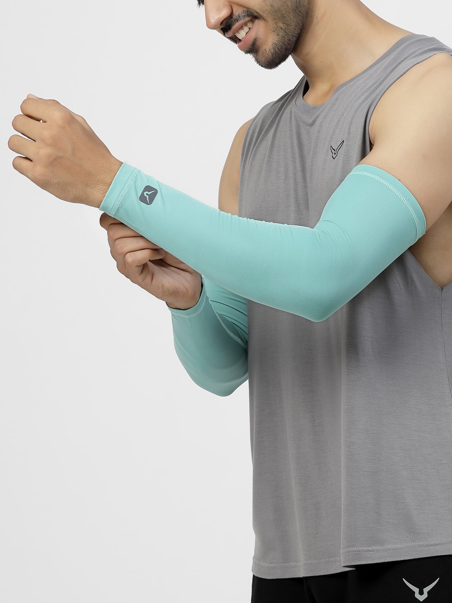 Invincible Tech Arm Sleeves