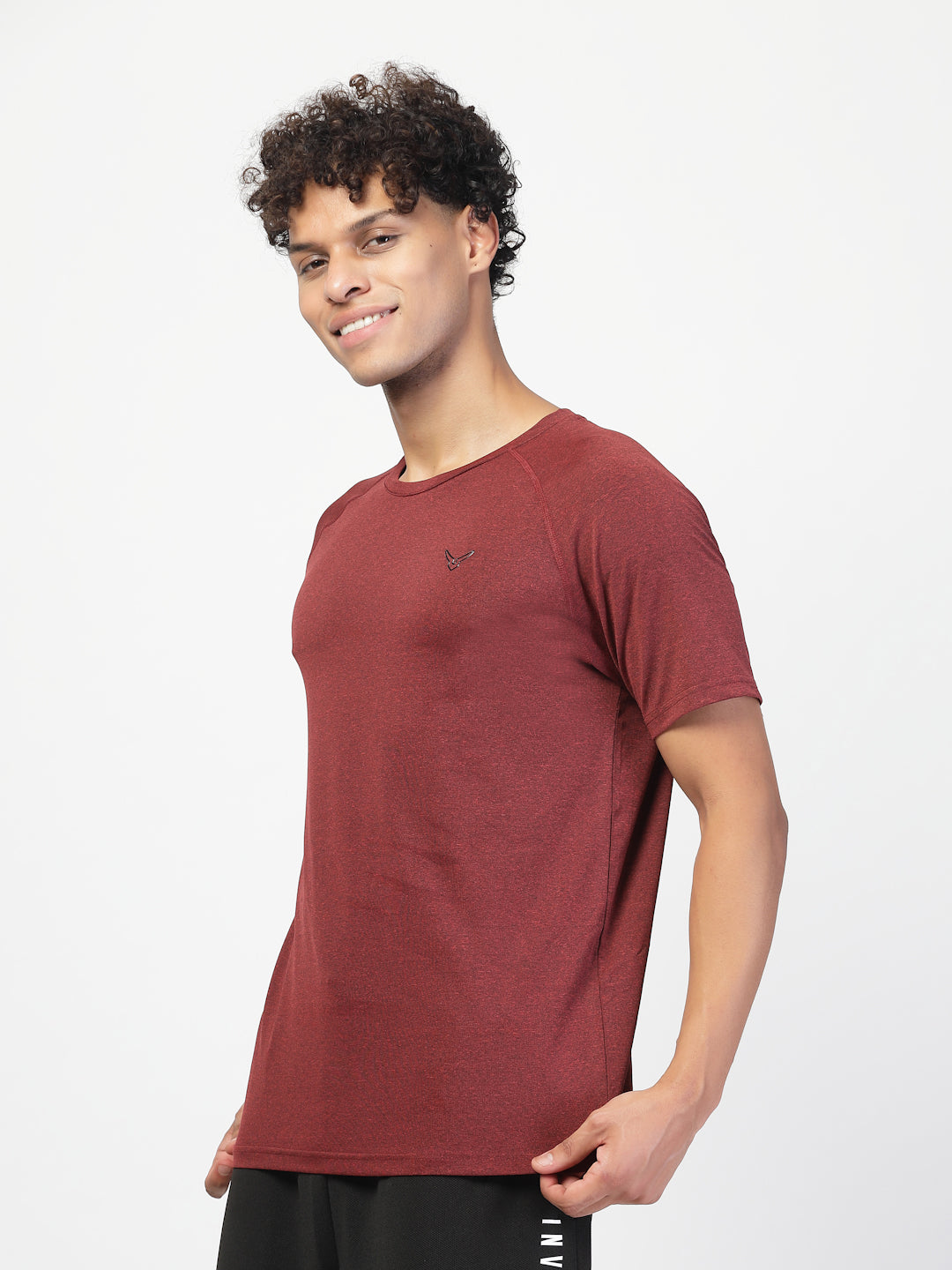 Invincible Men's Round Neck Gym Tee