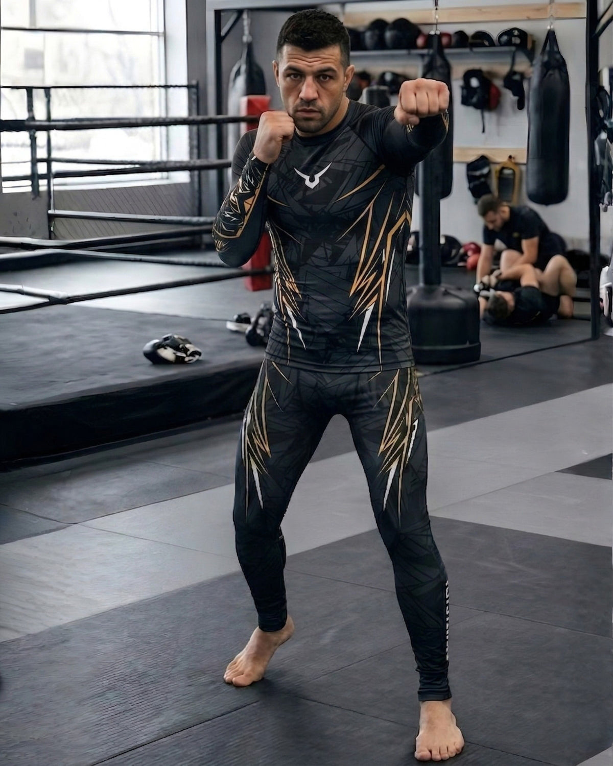 Invincible Men's Viper Full Sleeves Rash Guard