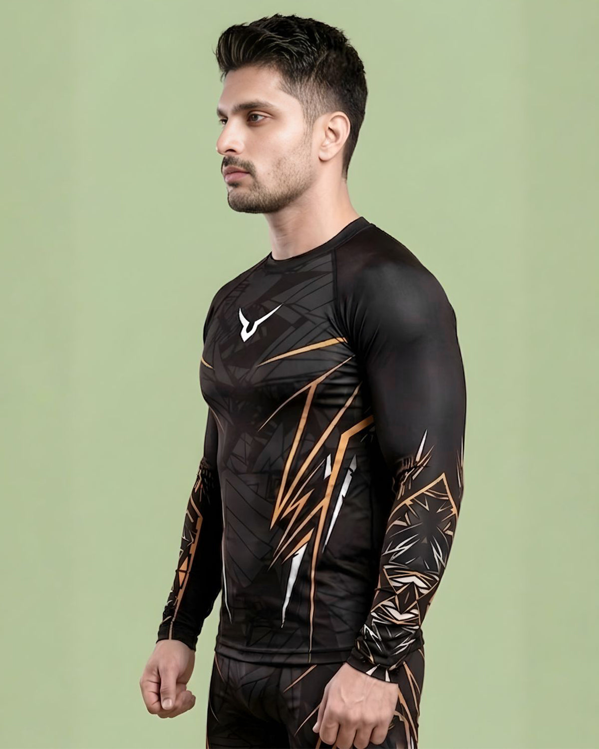 Invincible Men's Viper Full Sleeves Rash Guard