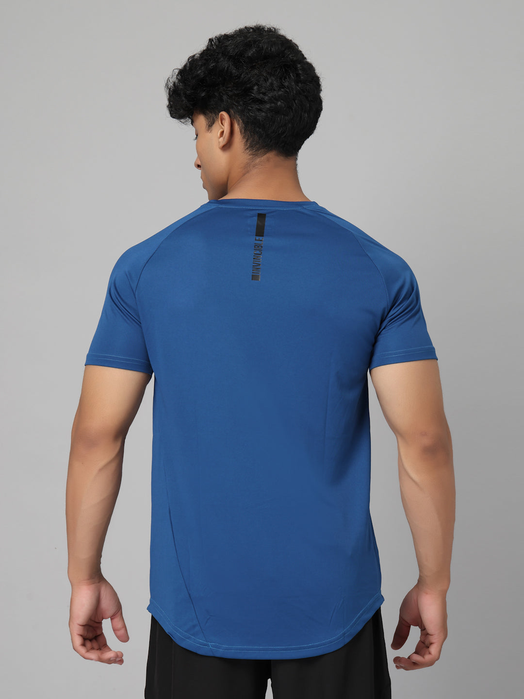 Invincible Men’s Scoop Round Neck Tee
