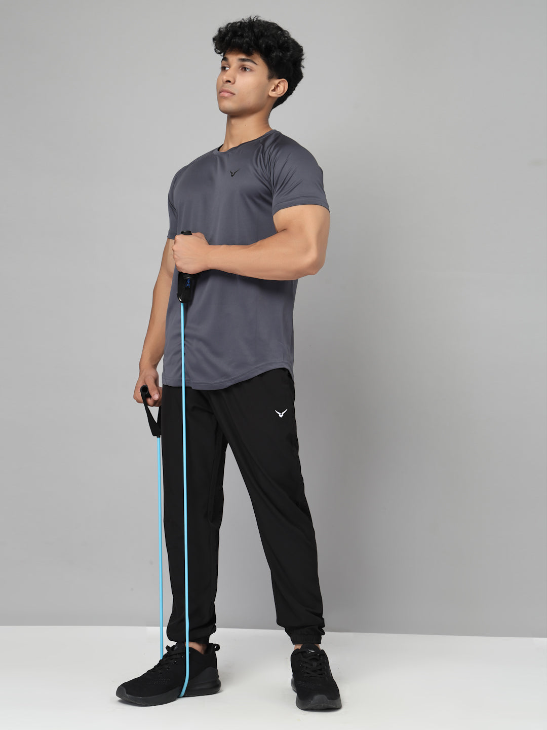 Invincible Men’s Scoop Round Neck Tee