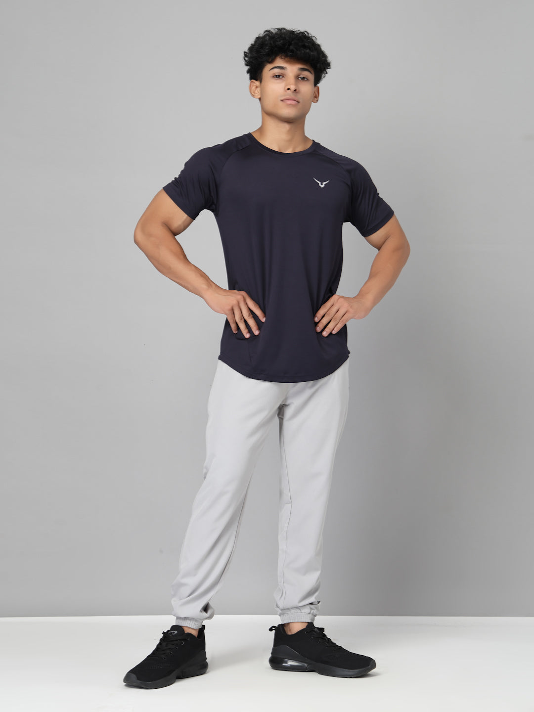 Invincible Men’s Scoop Round Neck Tee