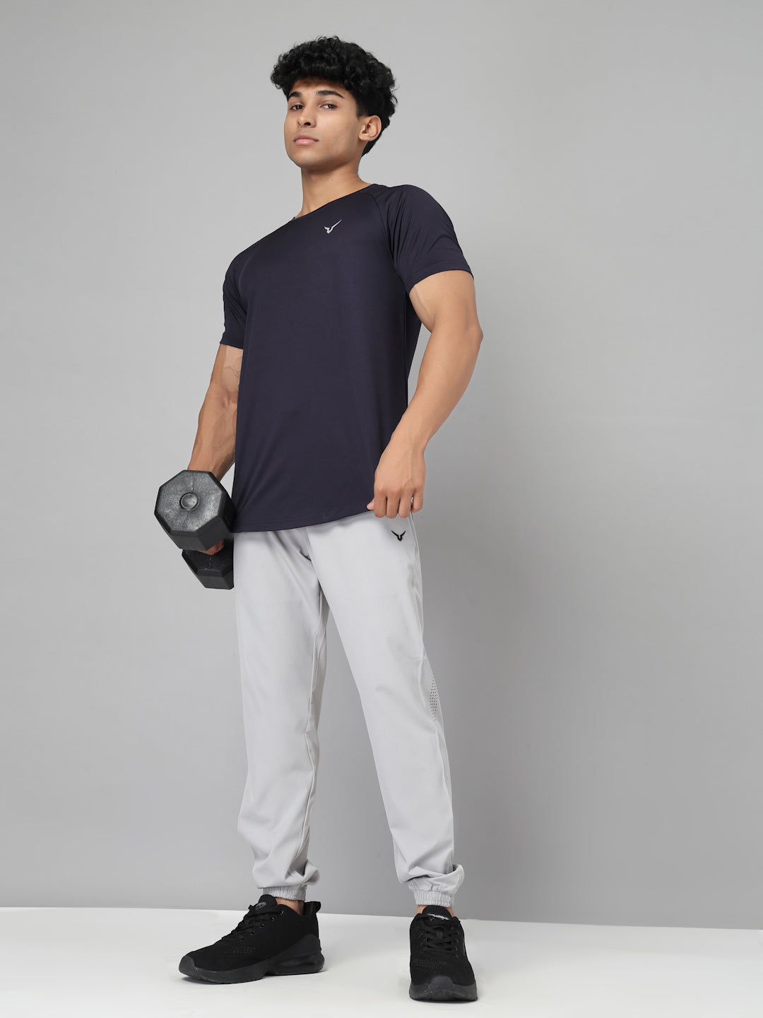 Invincible Men’s Scoop Round Neck Tee