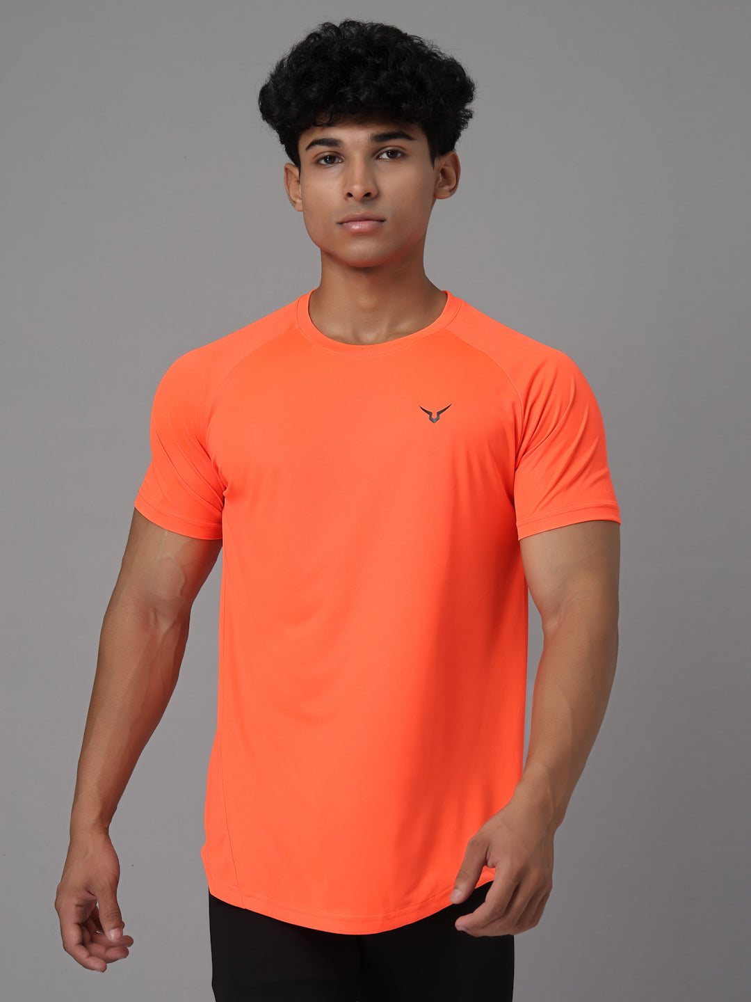 Invincible Men’s Scoop Round Neck Tee