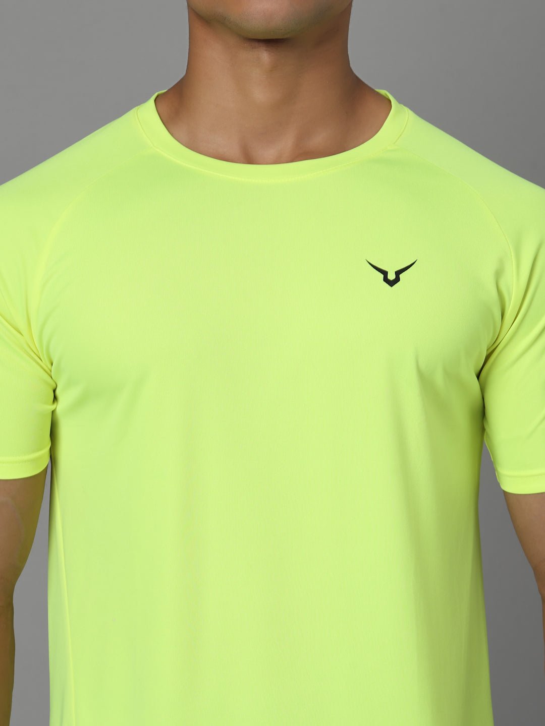 Invincible Men’s Scoop Round Neck Tee
