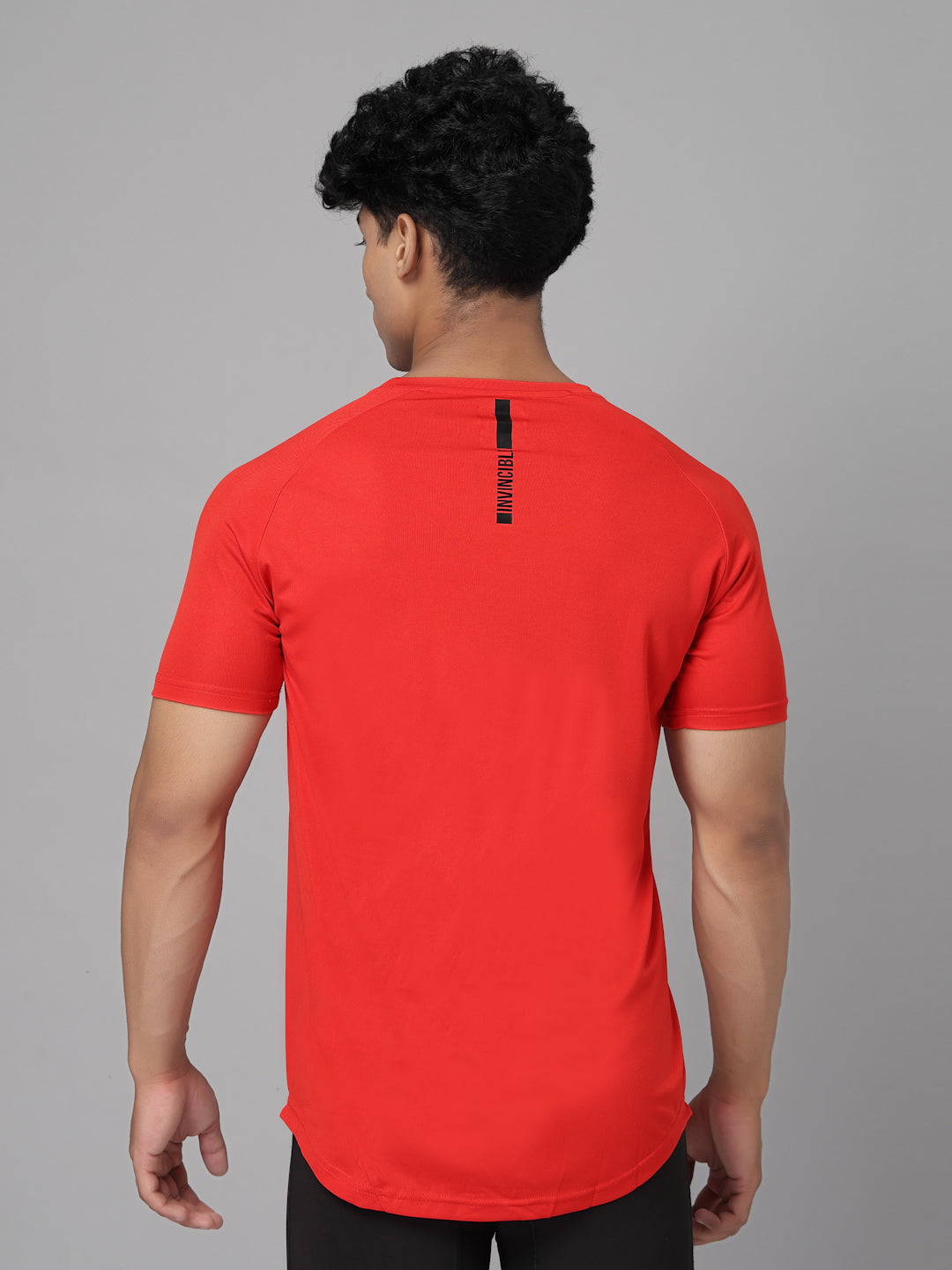 Invincible Men’s Scoop Round Neck Tee