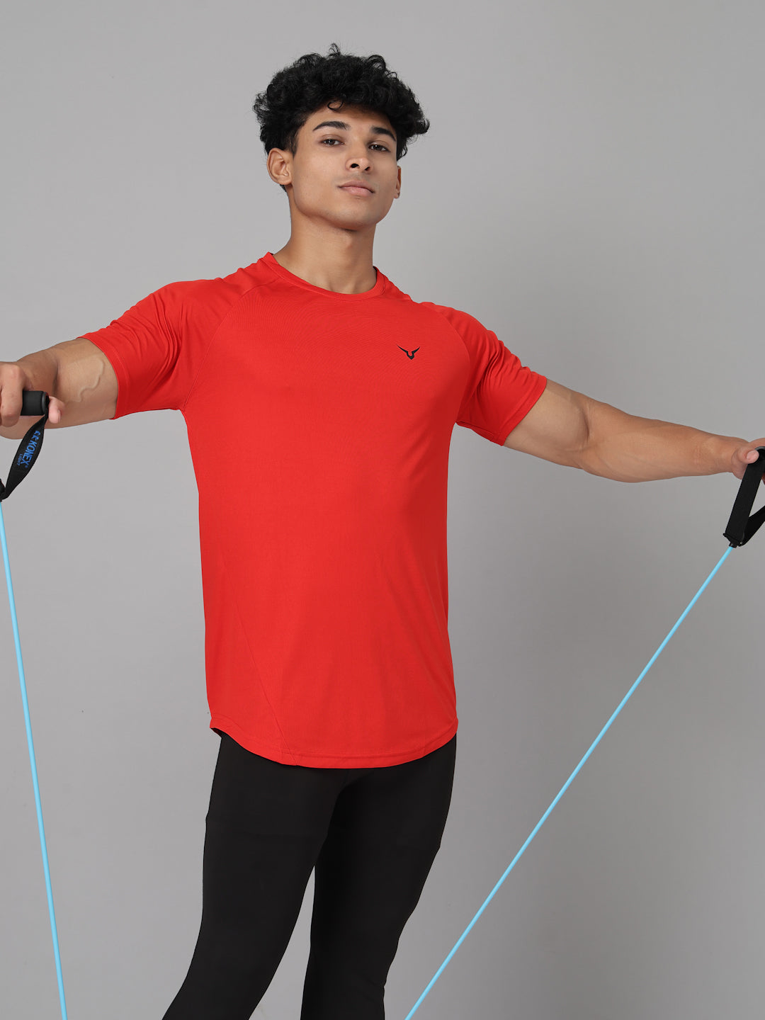 Invincible Men’s Scoop Round Neck Tee
