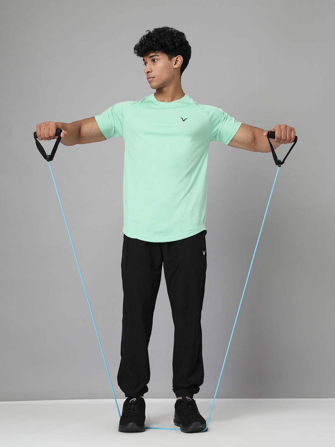 Invincible Men’s Scoop Round Neck Tee