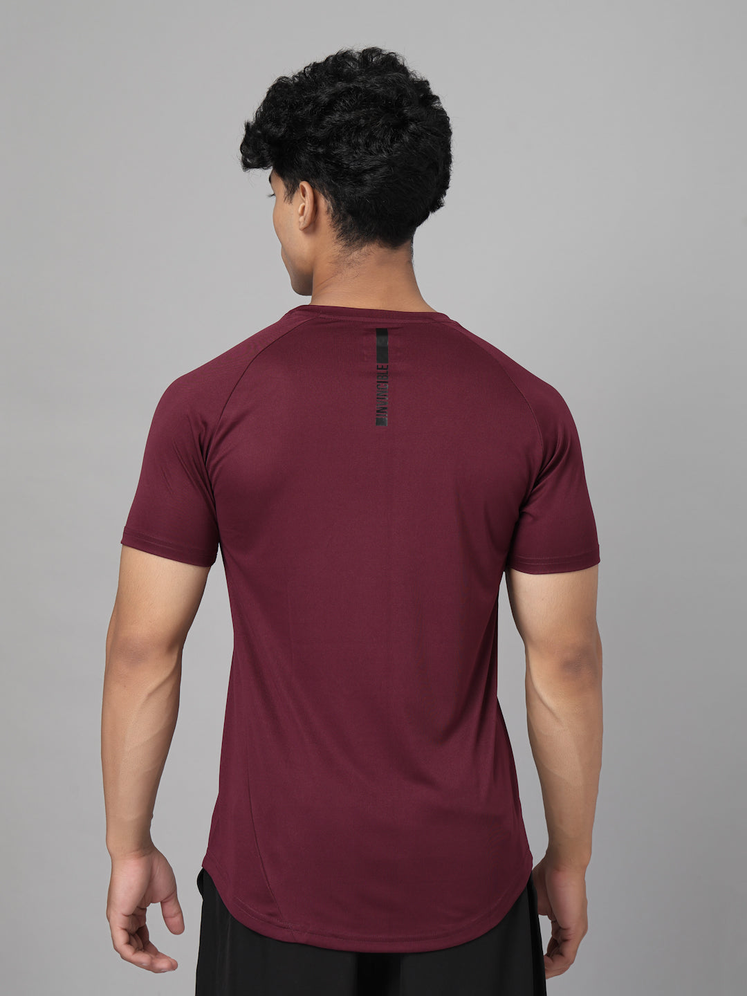 Invincible Men’s Scoop Round Neck Tee