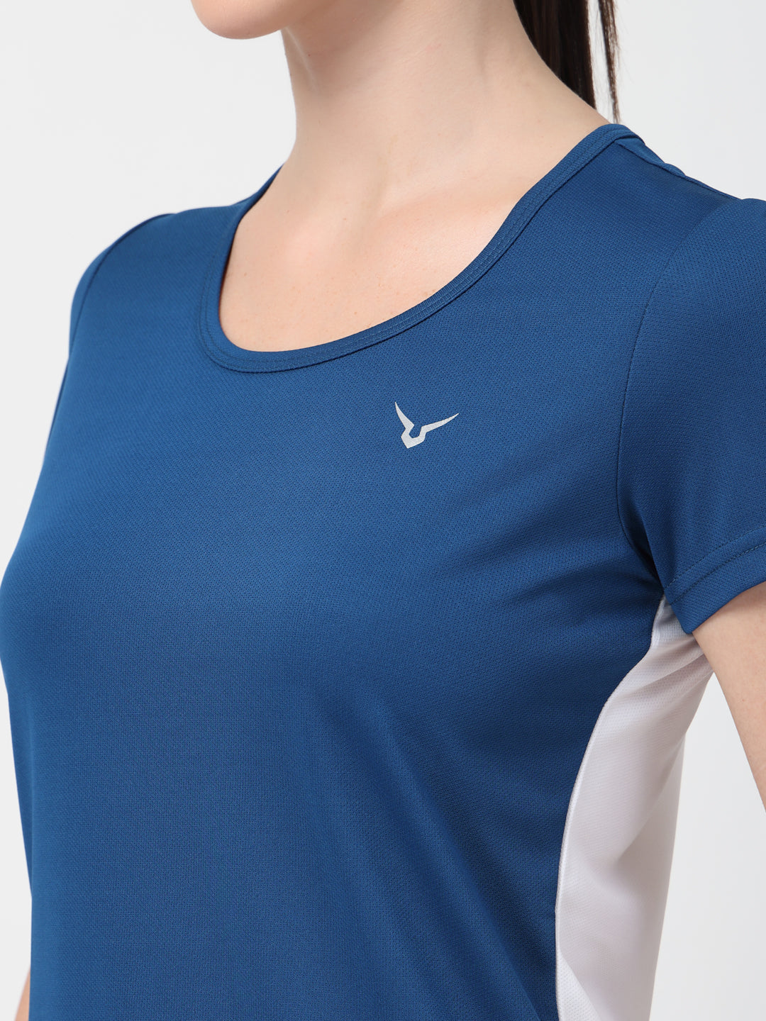 Invincible Women's Color Block T-shirt