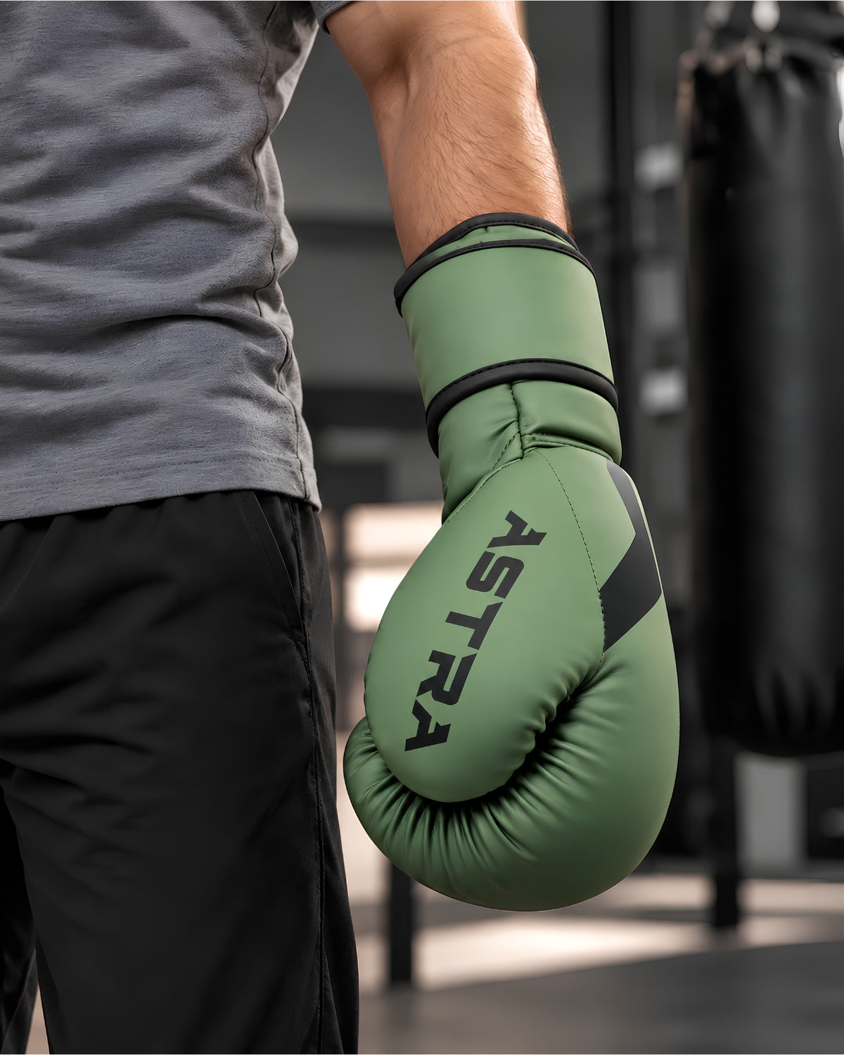 Invincible Āśtra Hook & Loop Training Gloves