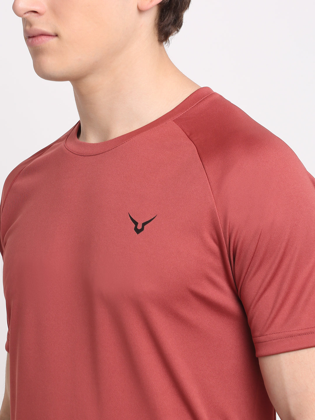 Invincible Men’s Scoop Round Neck Tee