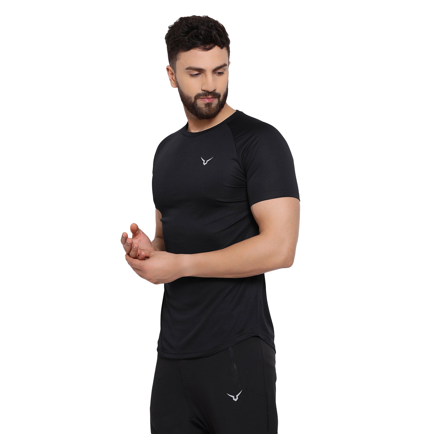Invincible Men’s Scoop Round Neck Tee