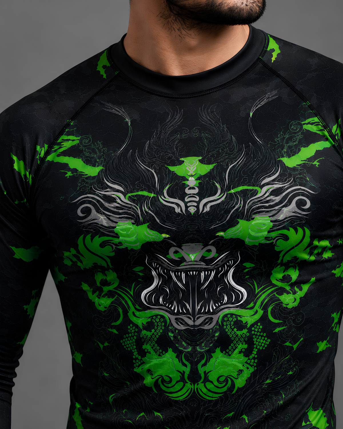 Invincible Men's Full Sleeves Dragon Rash Guard