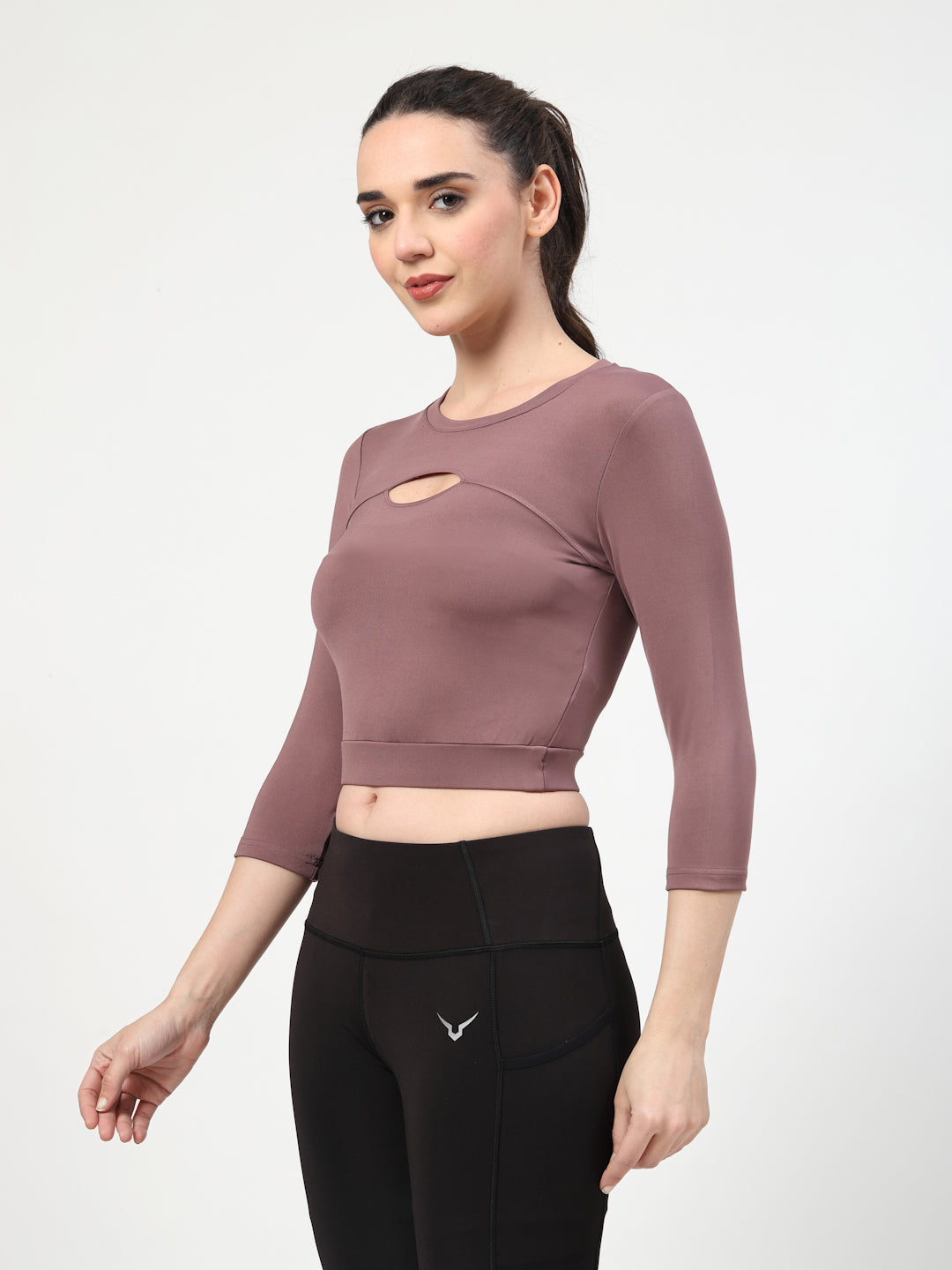 Invincible Women's Front Hole Crop Top