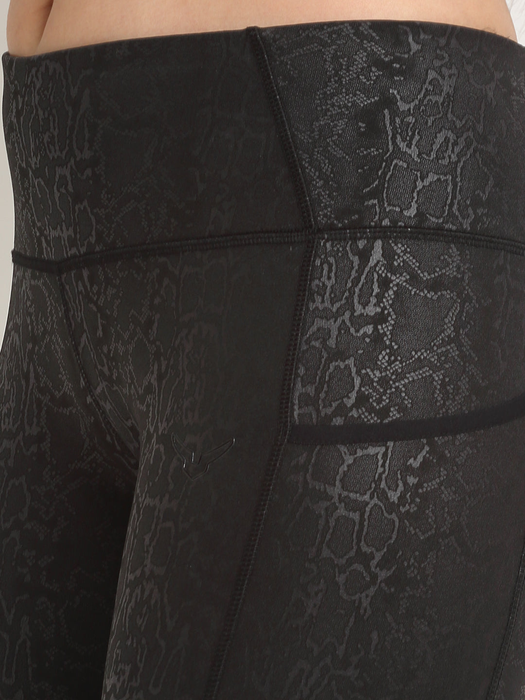 Invincible Women's Training Legging With Side Pocket