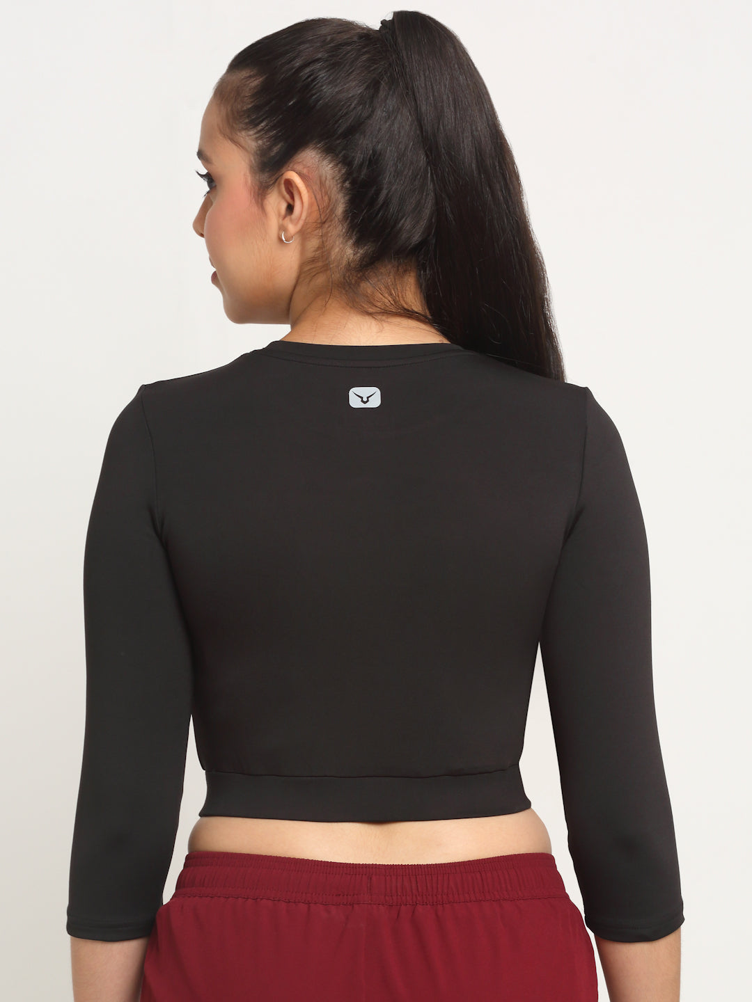 Invincible Women's Front Hole Crop Top