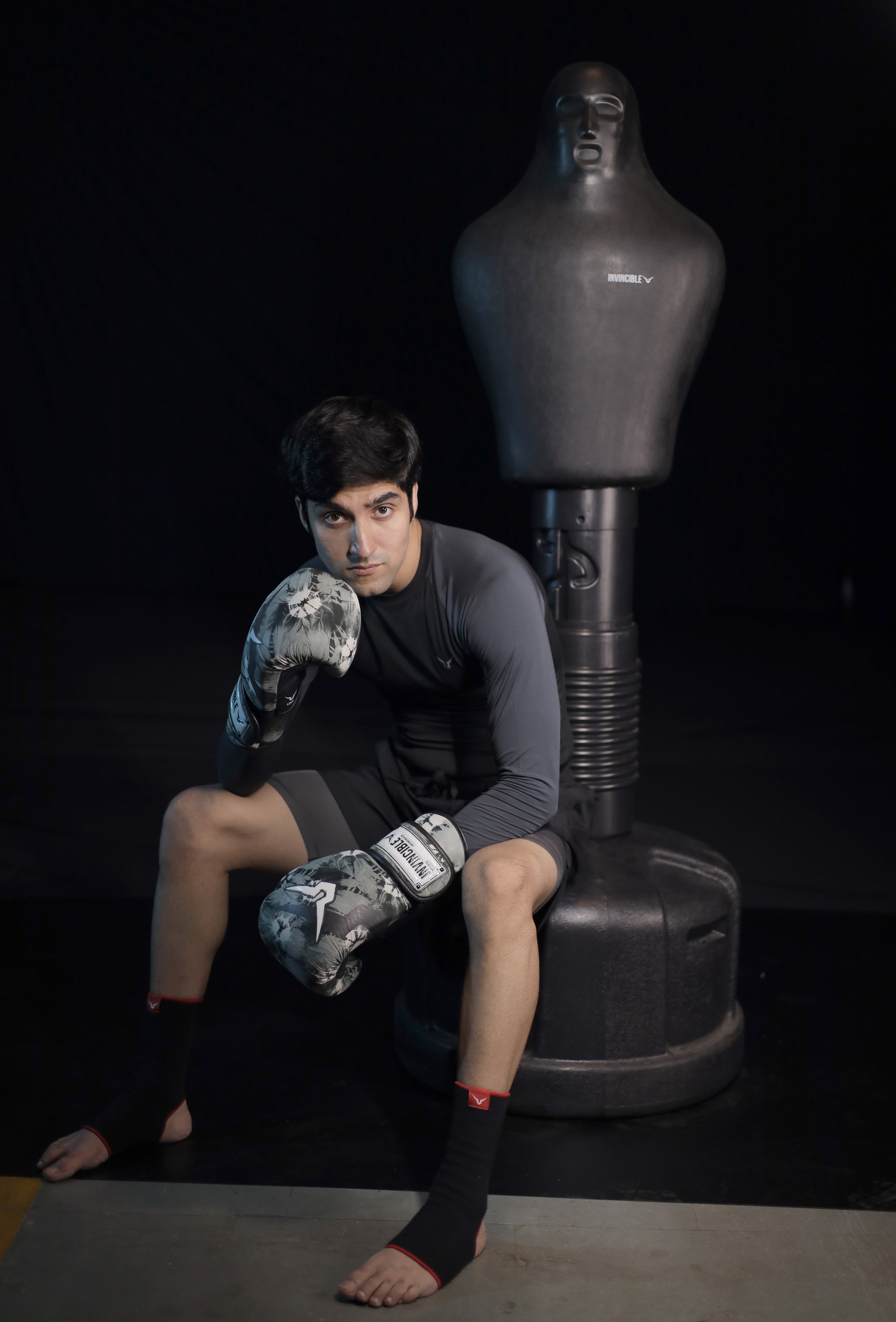 Invincible Adjustable Punch Man