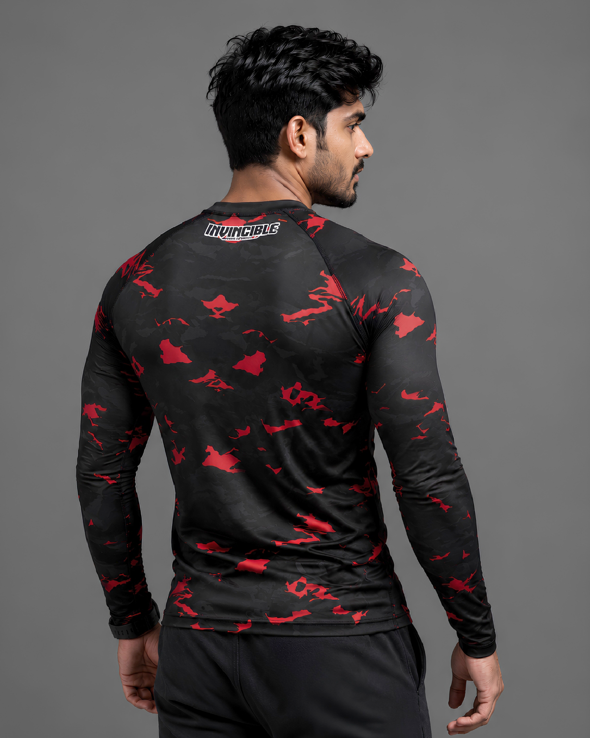 Invincible Men's Full Sleeves Dragon Rash Guard
