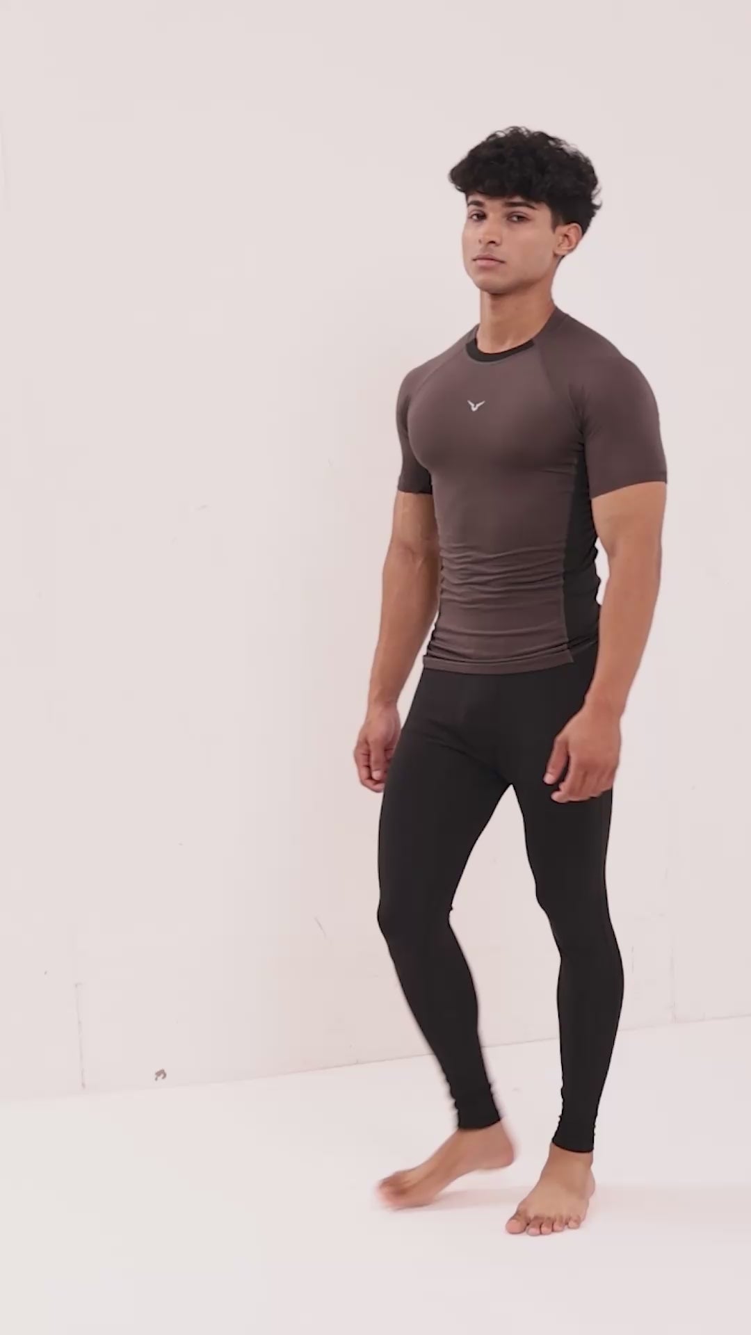 Invincible Men's Color Block Base Layer Compression Tee
