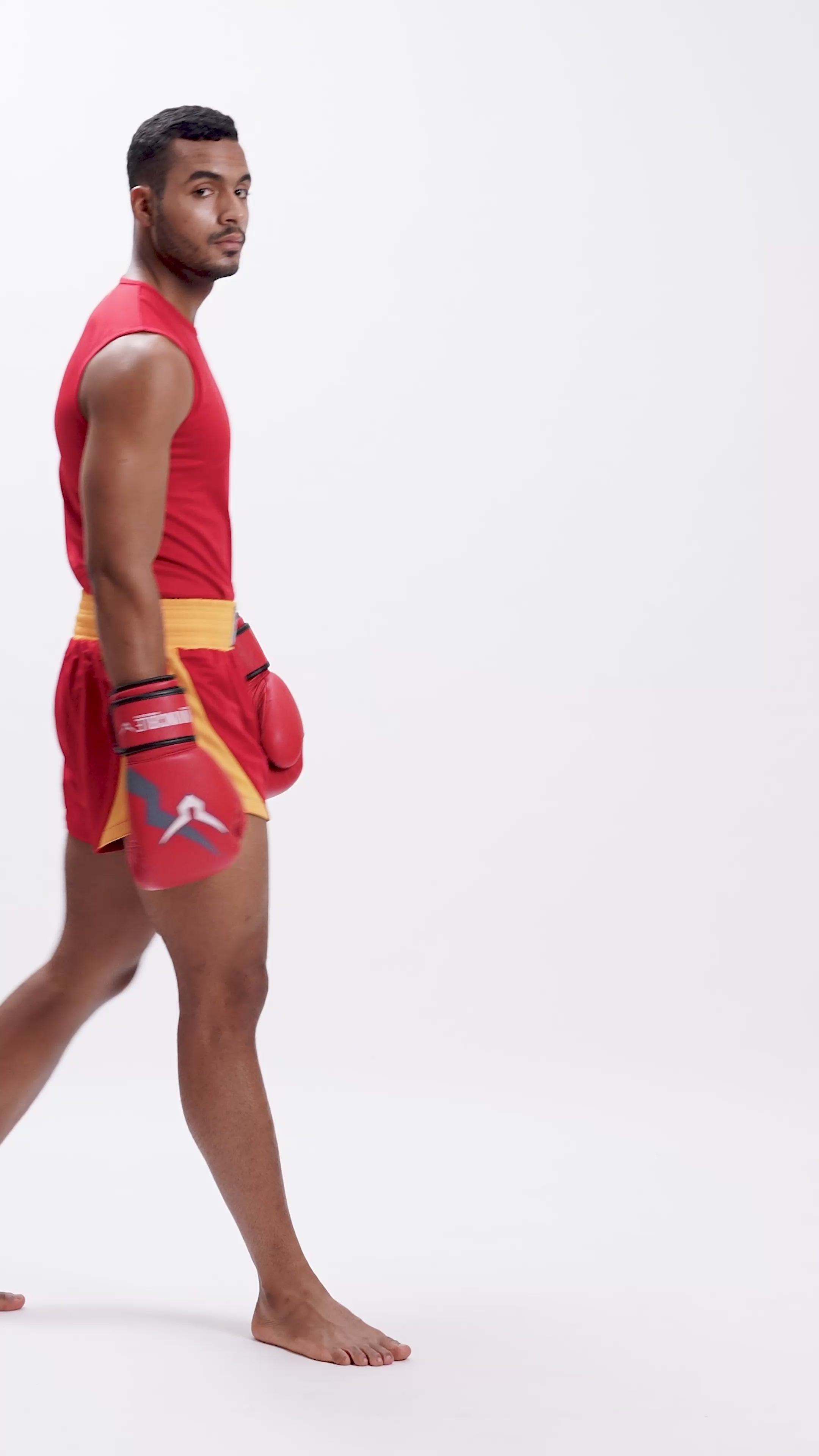 Invincible Amateur Training  Boxing Gloves