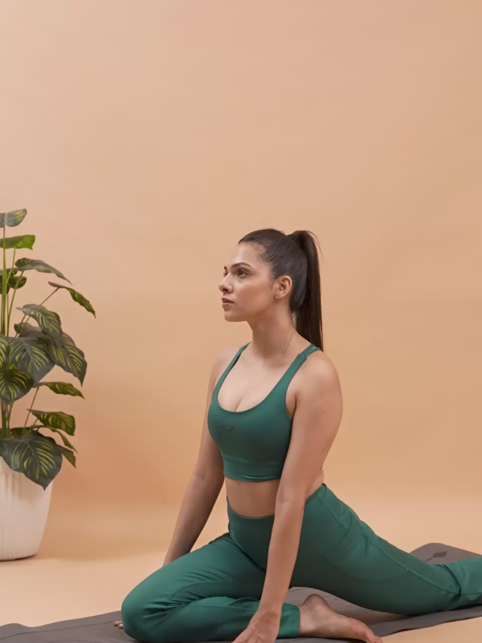 Invincible Women's Yoga Training Flare Pants
