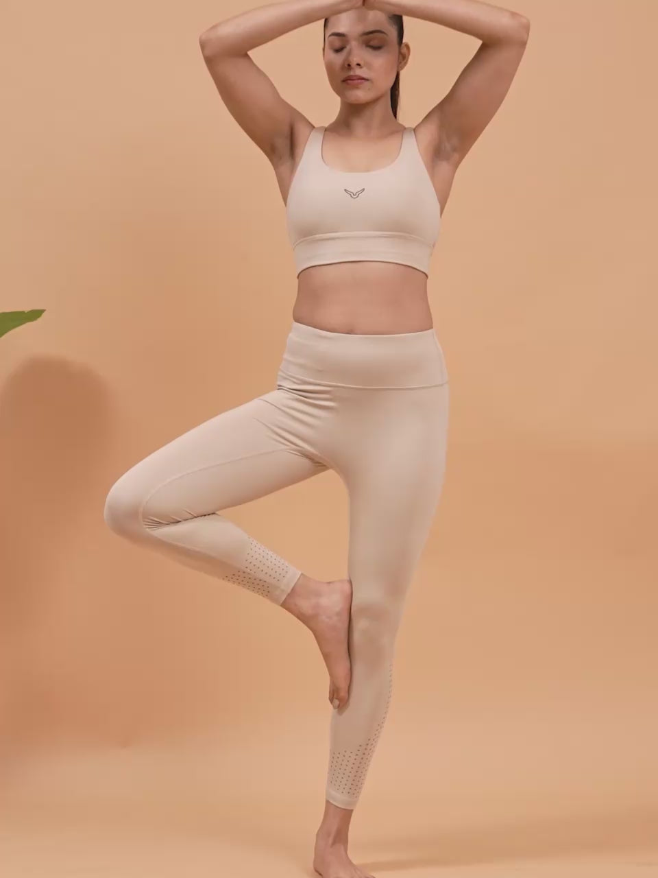 Invincible Women's Yoga Training Strap Sports Bra