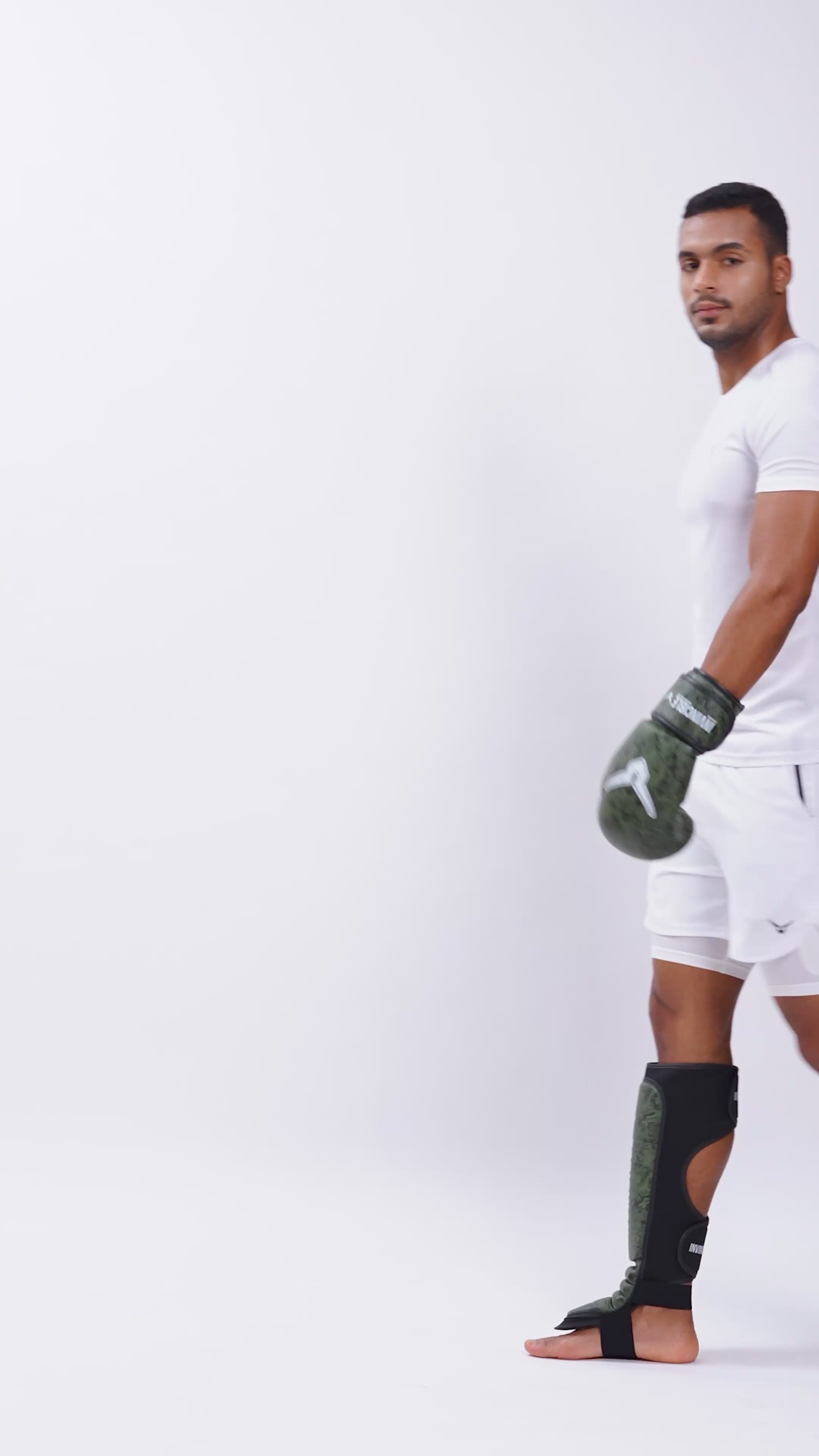 Invincible Commando Training Boxing Gloves
