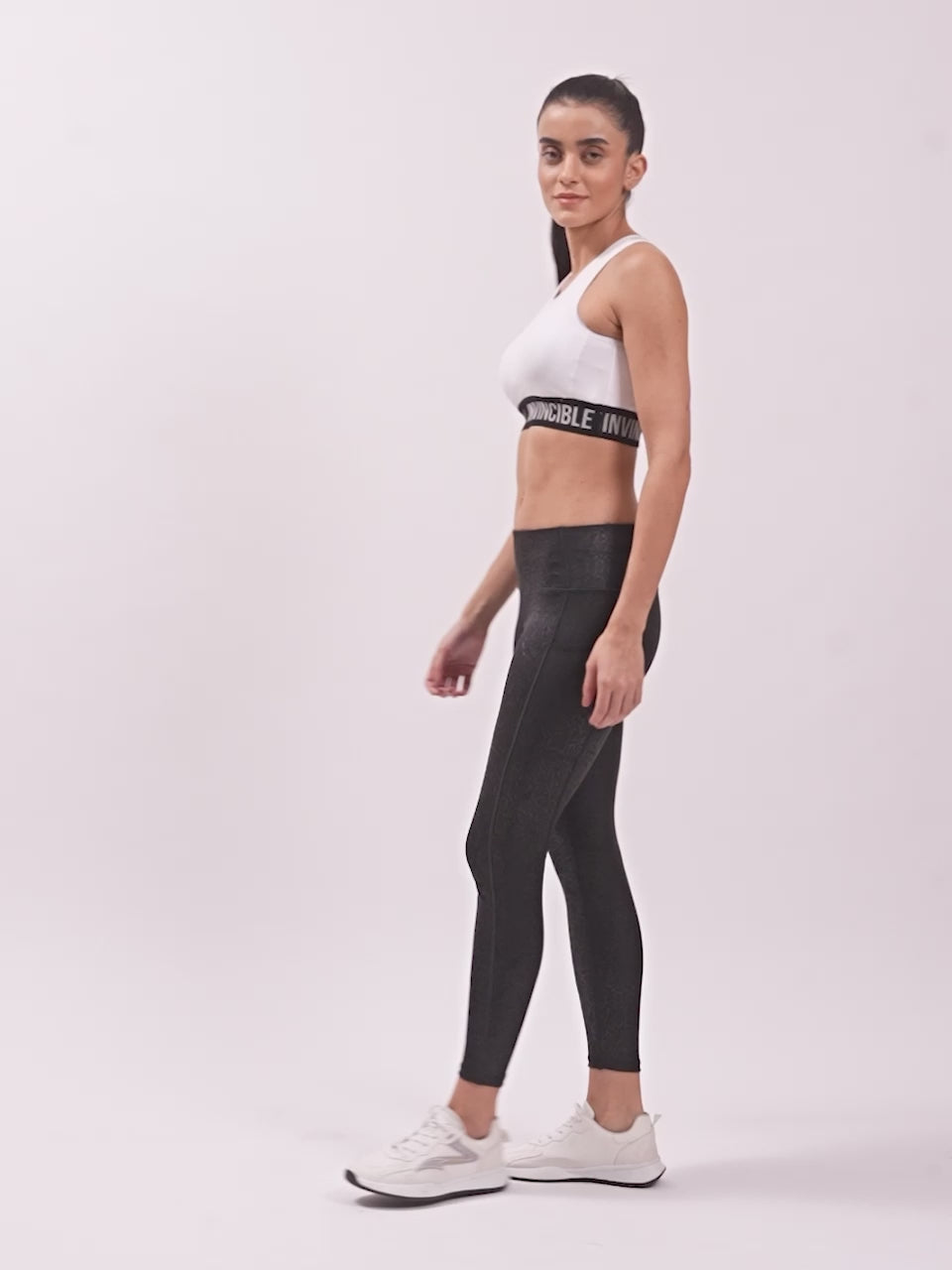 Invincible Women's Training Legging With Side Pocket