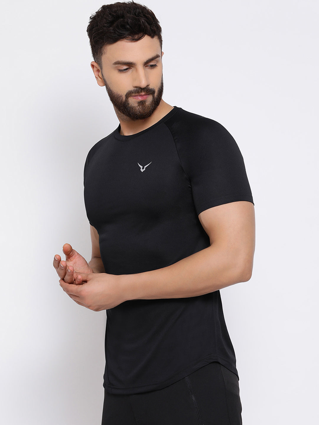 Invincible Men’s Scoop Round Neck Tee