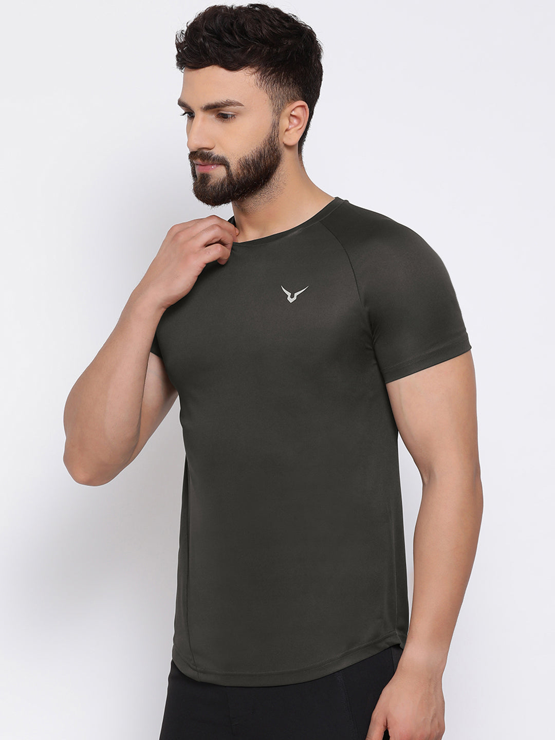Invincible Men’s Scoop Round Neck Tee