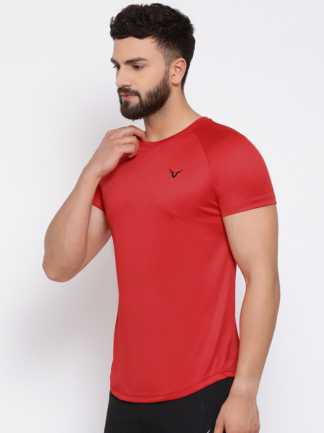Invincible Men’s Scoop Round Neck Tee