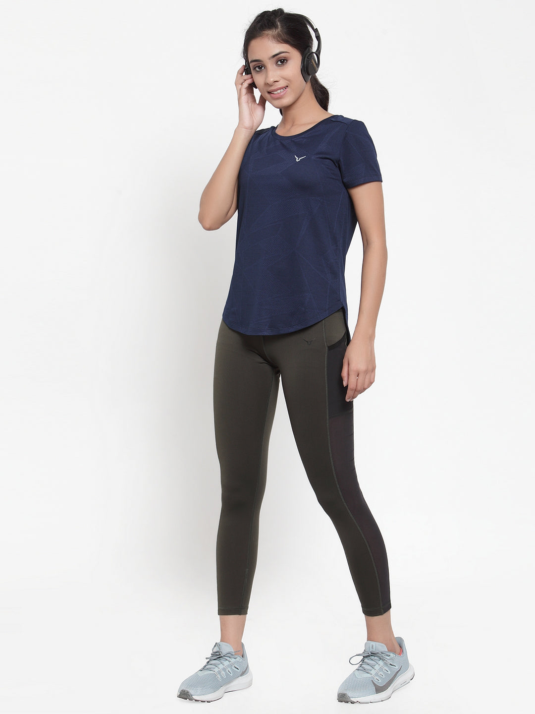 Invincible Women's Ultra Jacquard Tee
