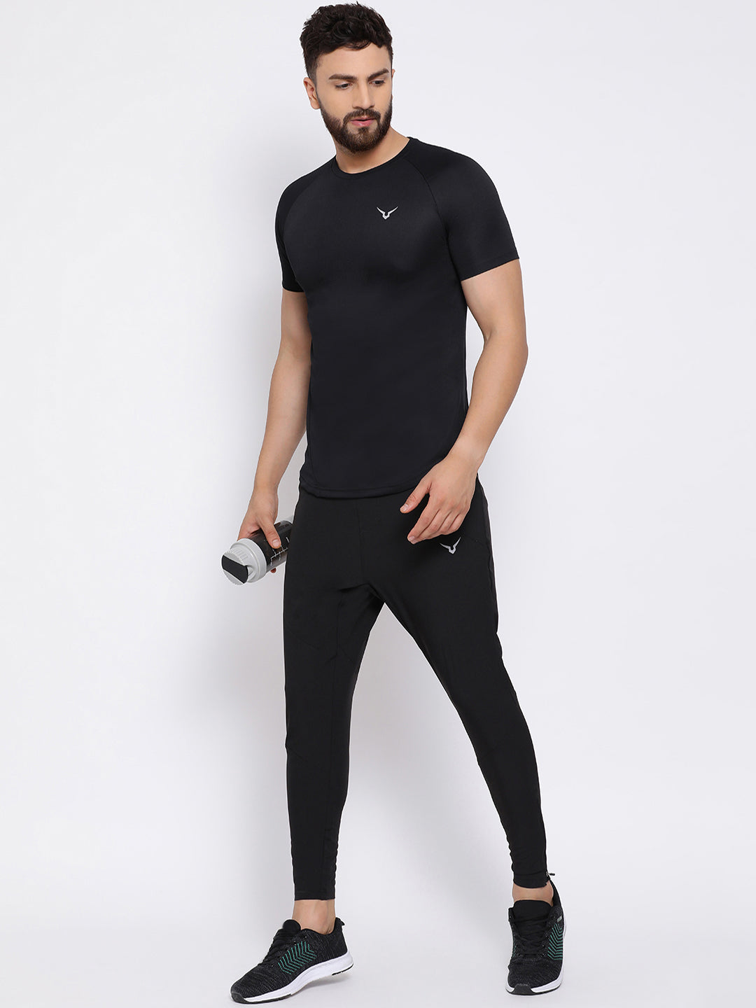 Invincible Men’s Scoop Round Neck Tee